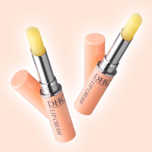 Japan DHC Medicated Moisture Lip Cream 1.5g Japan DHC Medicated Moisture Lip Cream 1.5g