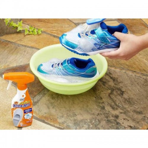 ST Shoe Cleaning Foam 240mL ST Shoe Cleaning Foam 240mL
